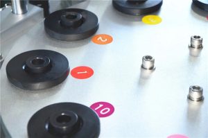 ულტრაბგერითი დალუქვის კოსმეტიკური მილის შევსების მანქანა